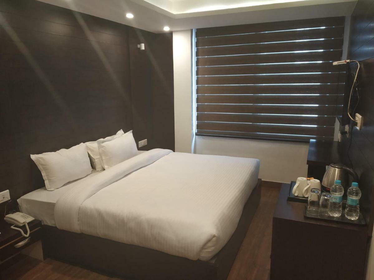 Hotel Beechwood Mussoorie Esterno foto